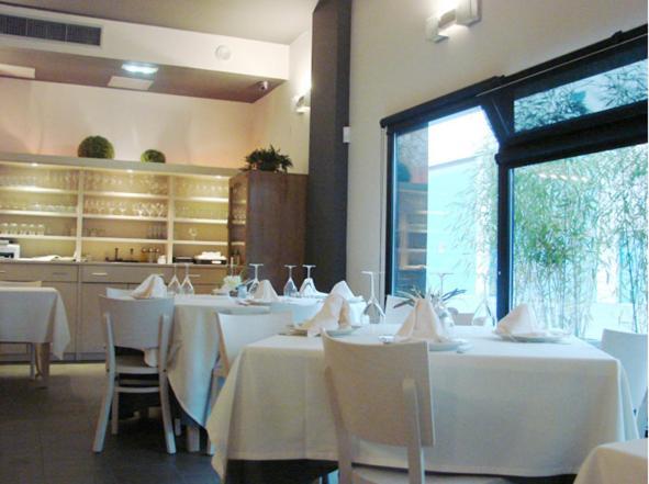 Hotel Restaurante Zelaa Сальдибия Экстерьер фото